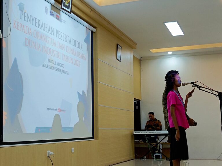 Kita Kompeten Activity; Acara Penyerahan kepada Orang Tua dan Dunia Usaha SMK Negeri 6 Jakarta